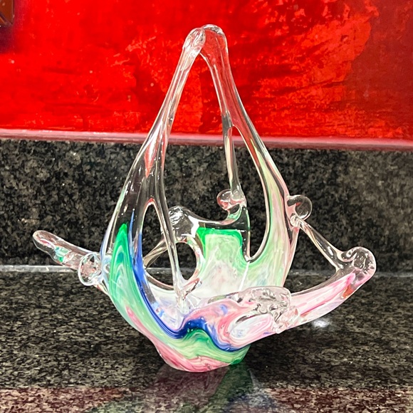 Murano Glass Hand Blown Basket Vase - Picture 4 of 10